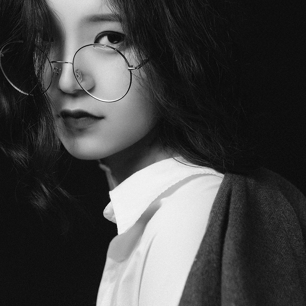 刘香亚 总监化妆师