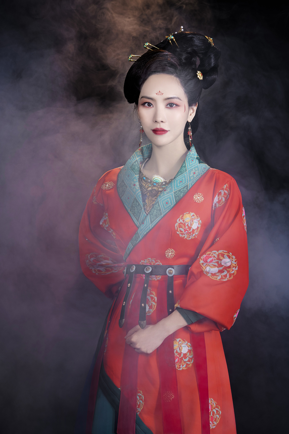 王霏霏（后改了皮肤）.jpg
